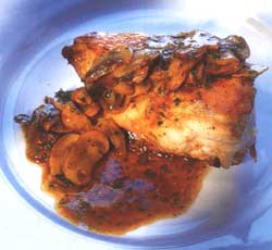 Sauteed Chicken Breast and Thights with Mushroom Sauce